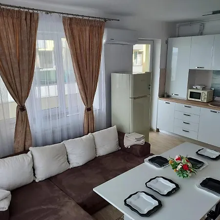 Apartament Mona Apartmán *
