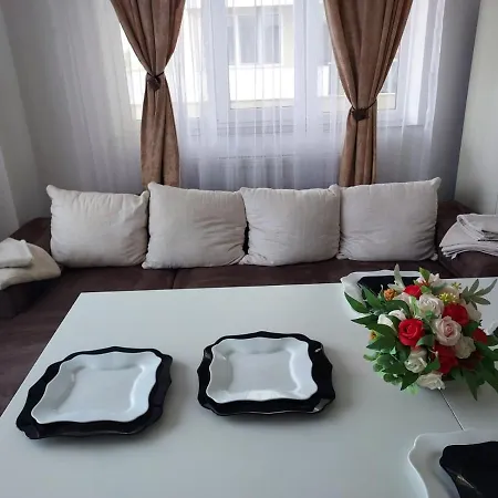 Apartament Mona Apartmán *